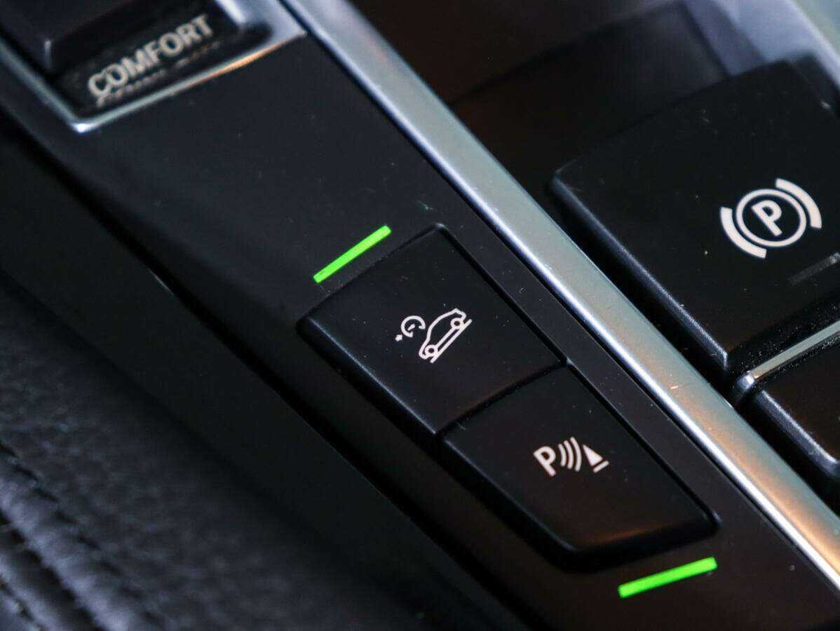 Купить BMW 5 серии 528i xDrive, 2013, 130 000 км, фото №19