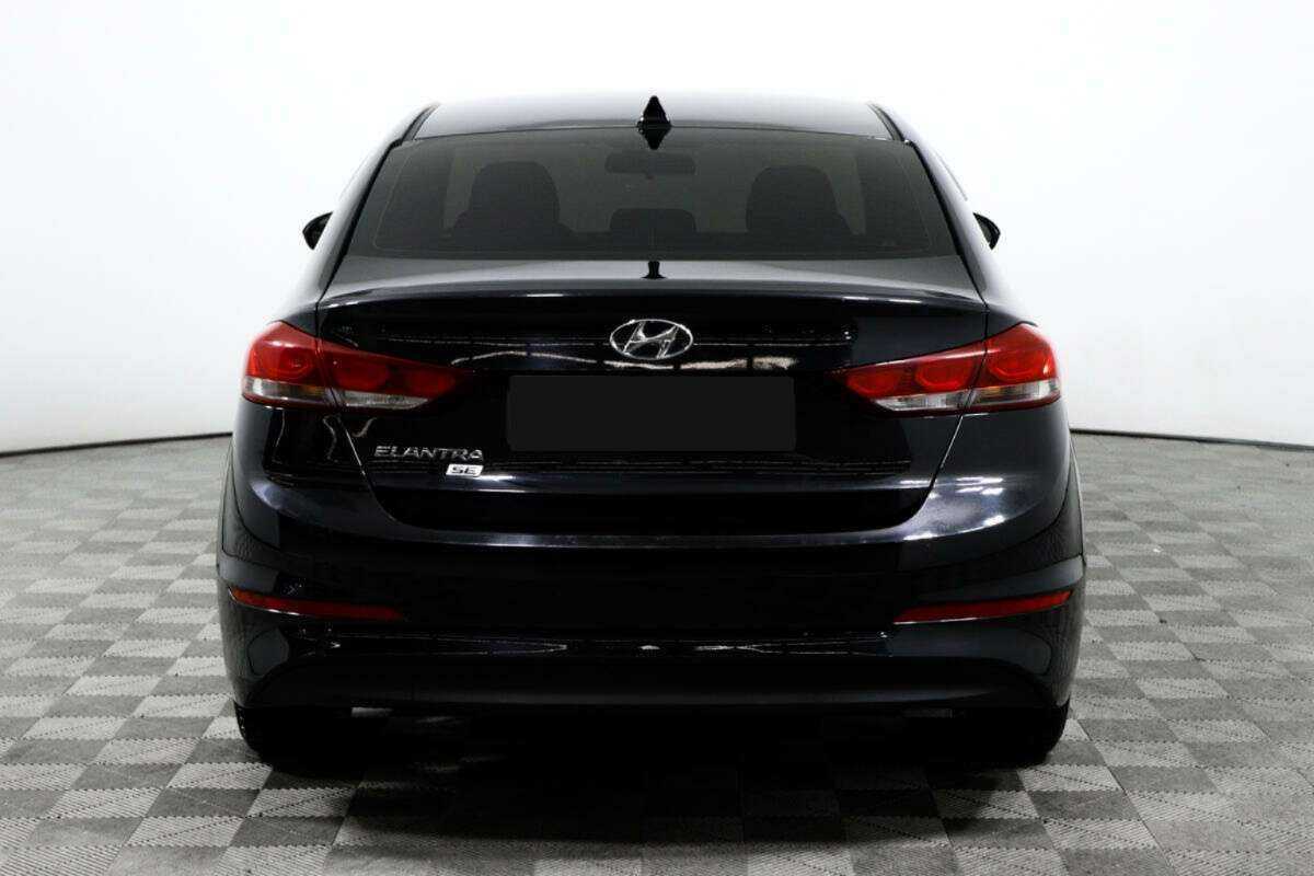 Купить Hyundai Elantra, 2018, 95 171 км, фото №6