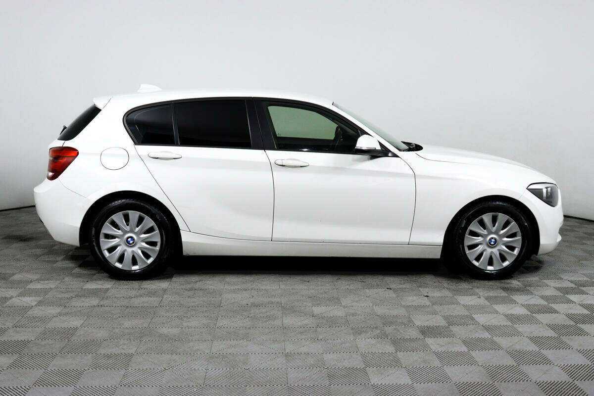 Купить BMW 1 серии 116i, 2012, 98 135 км, фото №4
