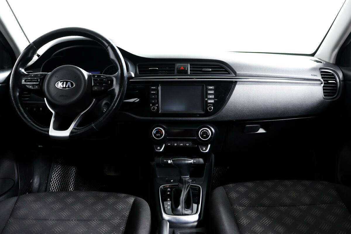 Купить Kia Rio X-Line, 2018, 142 233 км, фото №11