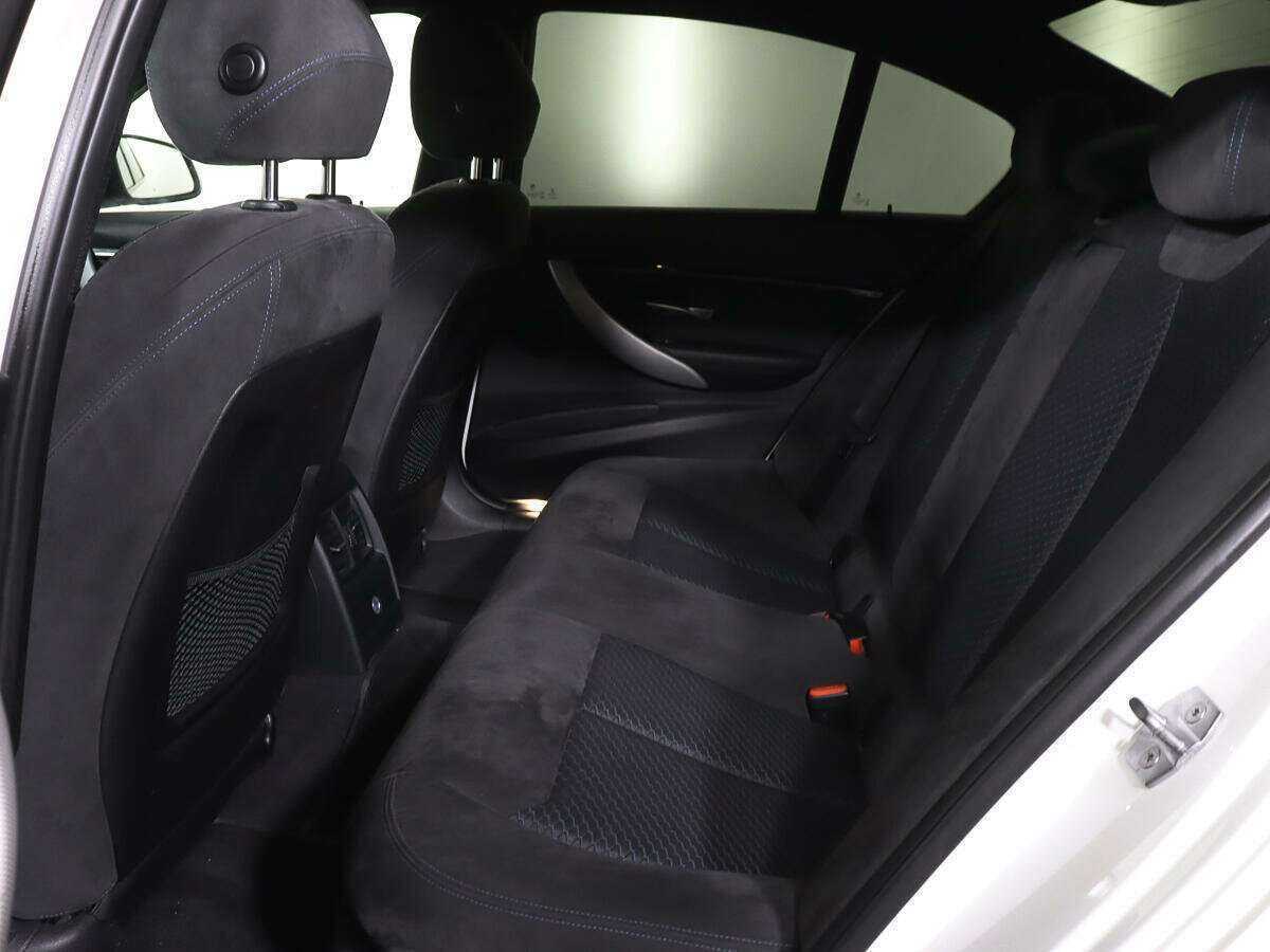 Купить BMW 3 серии 320i xDrive, 2016, 108 500 км, фото №8
