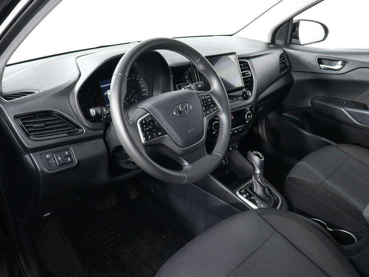 Купить Hyundai Solaris, 2021, 38 717 км, фото №9