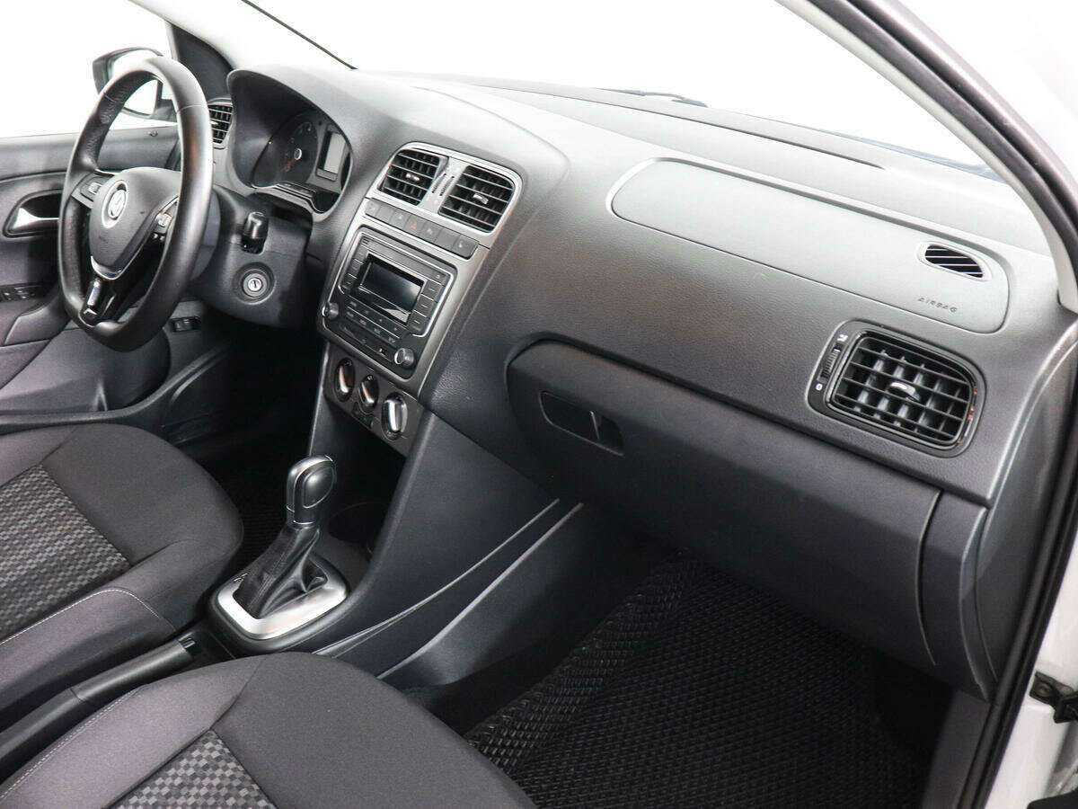Купить Volkswagen Polo, 2019, 71 859 км, фото №9