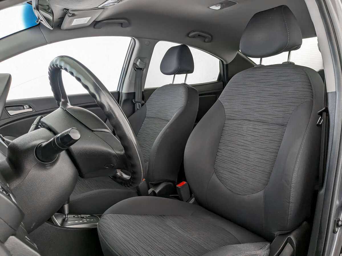 Купить Hyundai Solaris, 2014, 92 093 км, фото №16