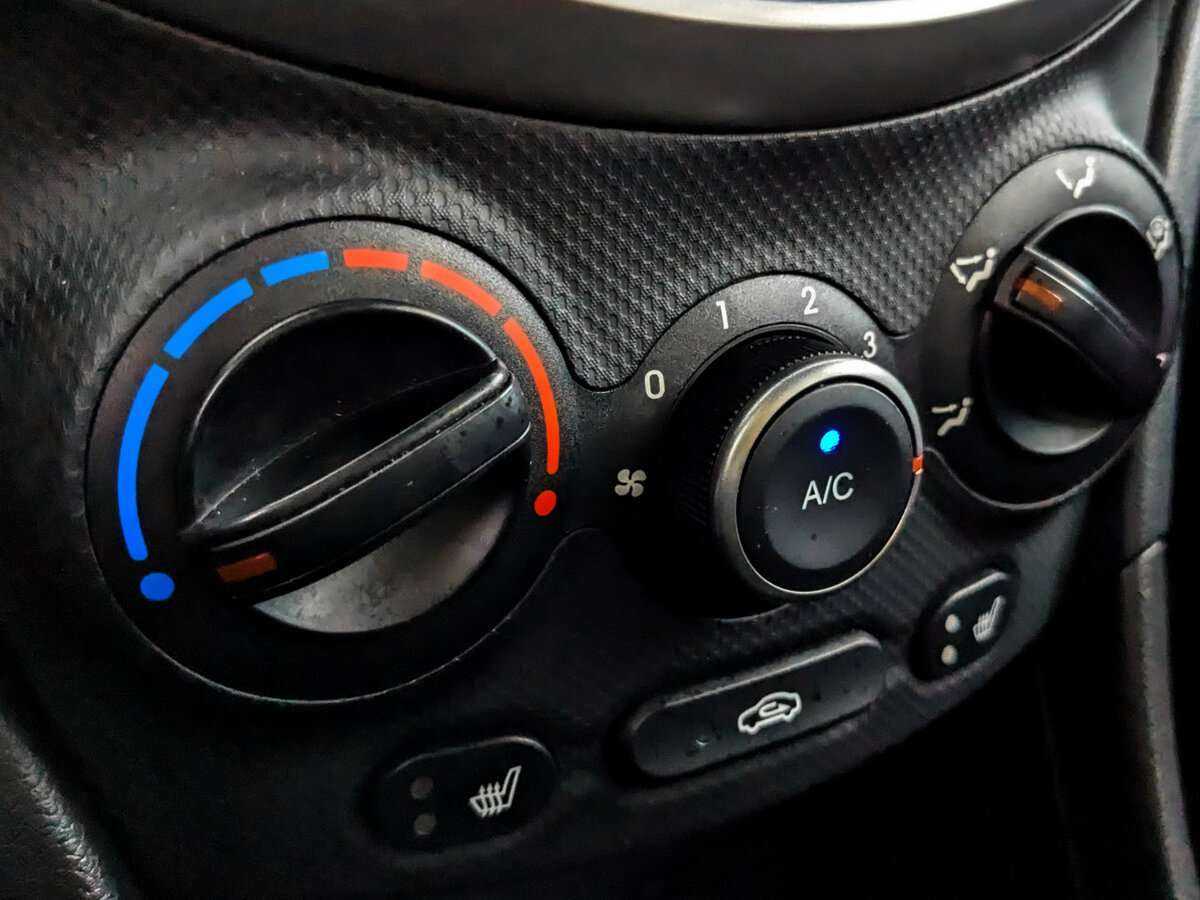 Купить Hyundai Solaris, 2014, 92 093 км, фото №21