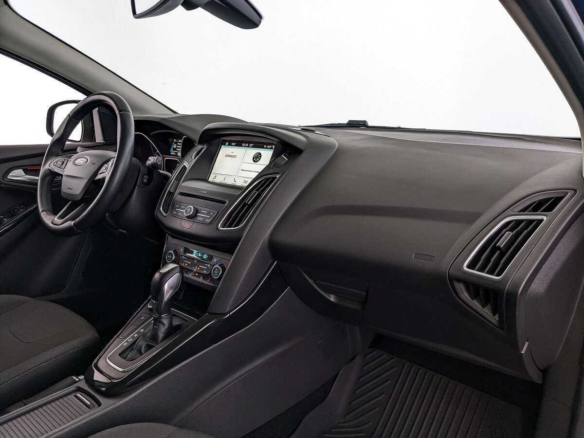 Купить Ford Focus, 2018, 66 219 км, фото №9