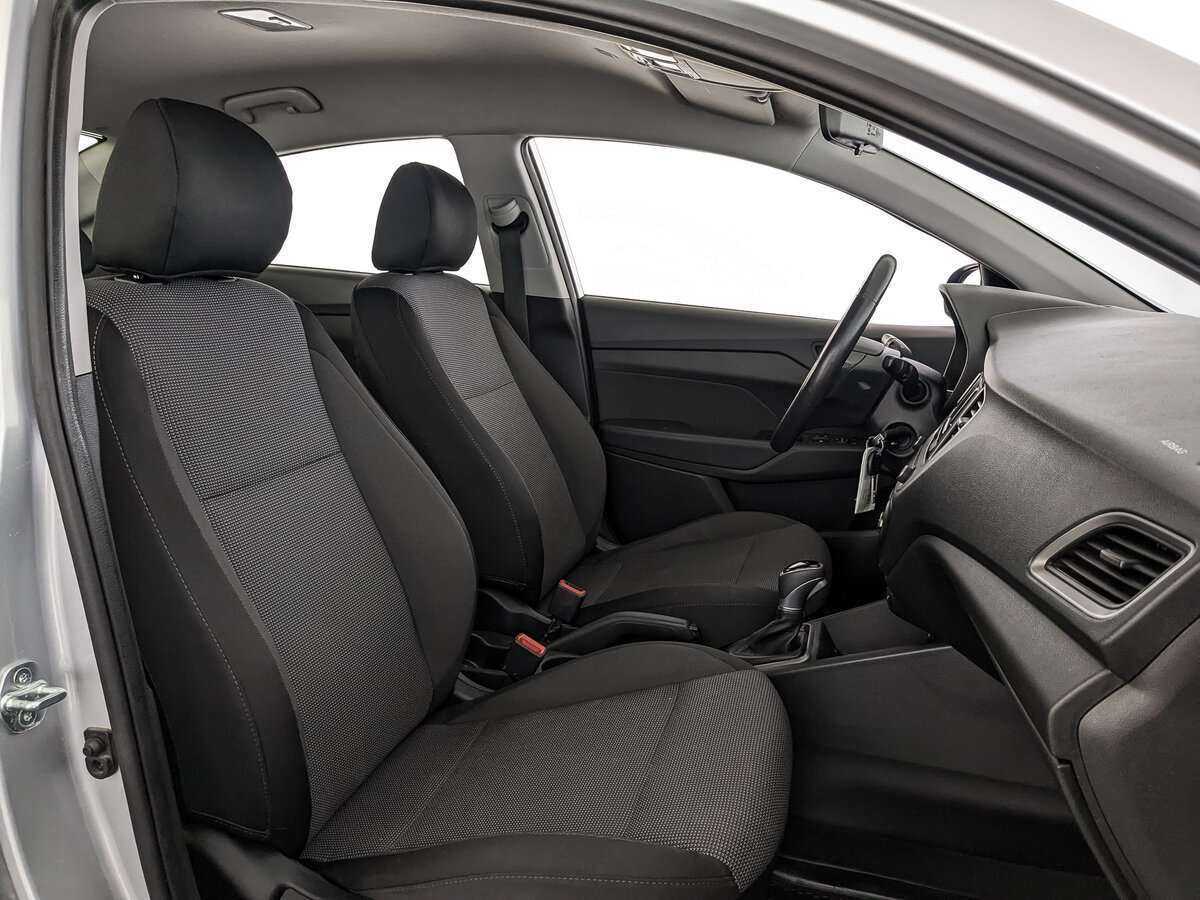 Купить Hyundai Solaris, 2018, 86 879 км, фото №20