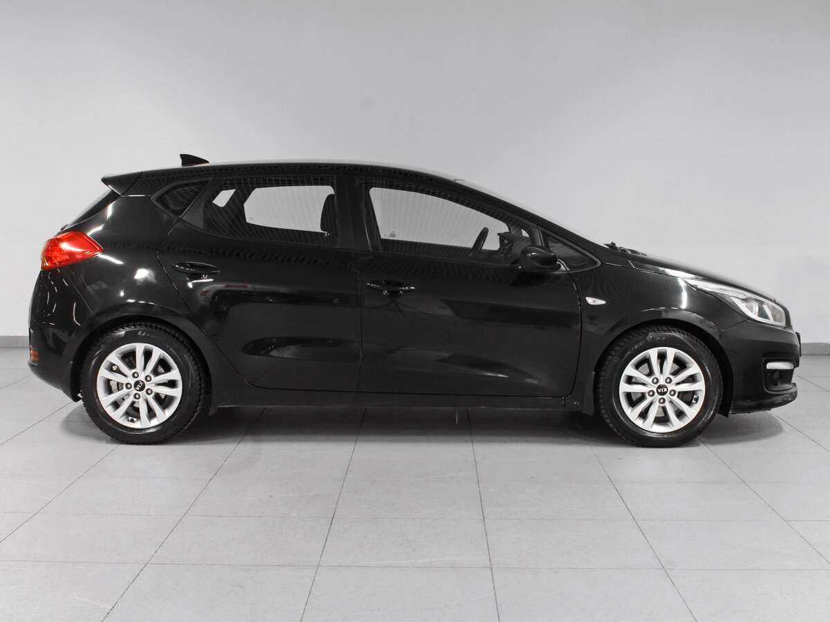 Купить Kia Ceed, 2017, 112 000 км, фото №4