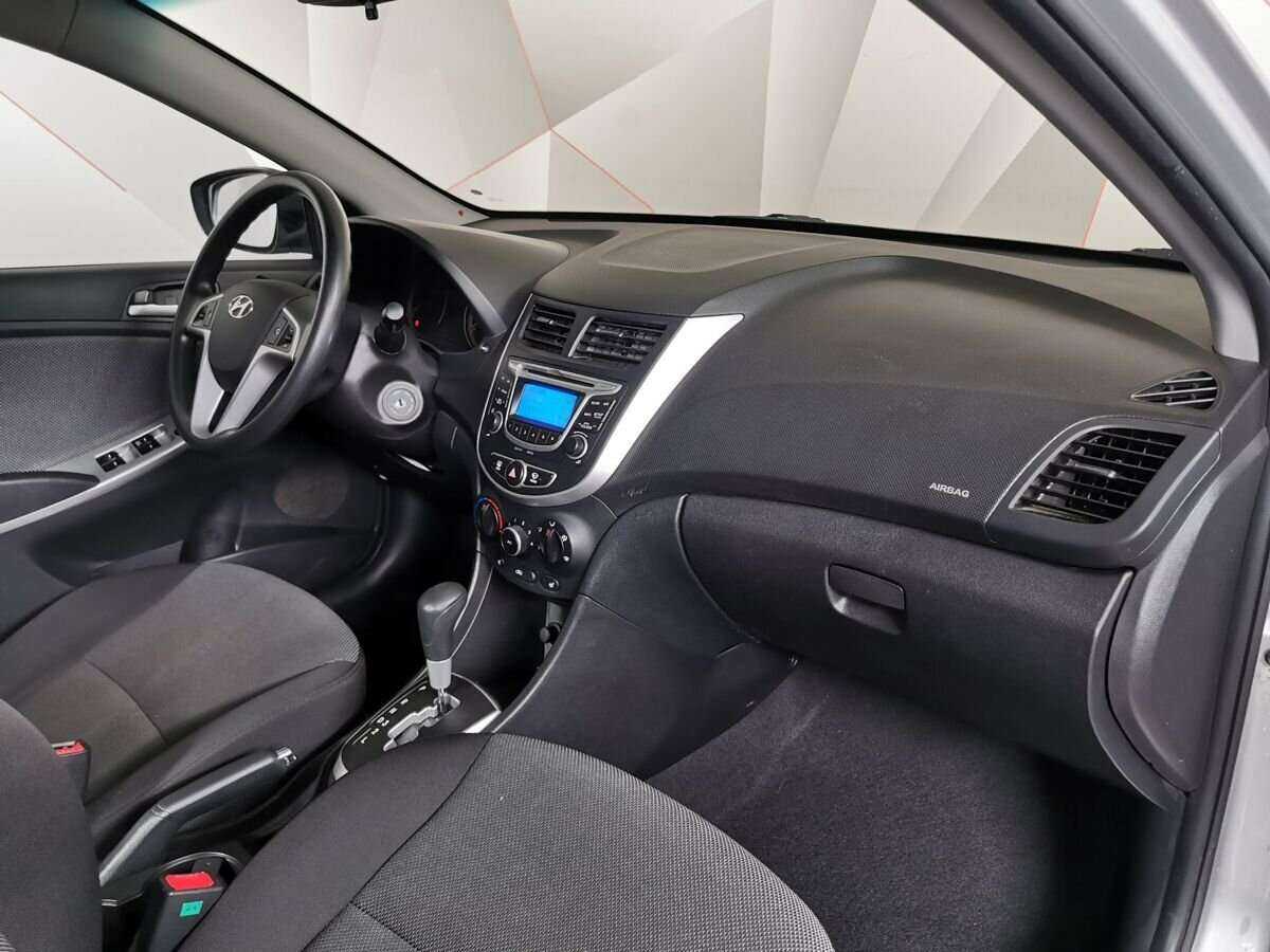 Купить Hyundai Solaris, 2014, 51 765 км, фото №9