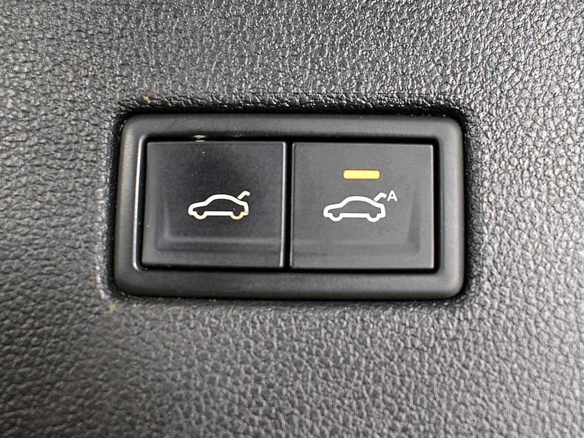 Купить Volkswagen Tiguan, 2020, 15 931 км, фото №15