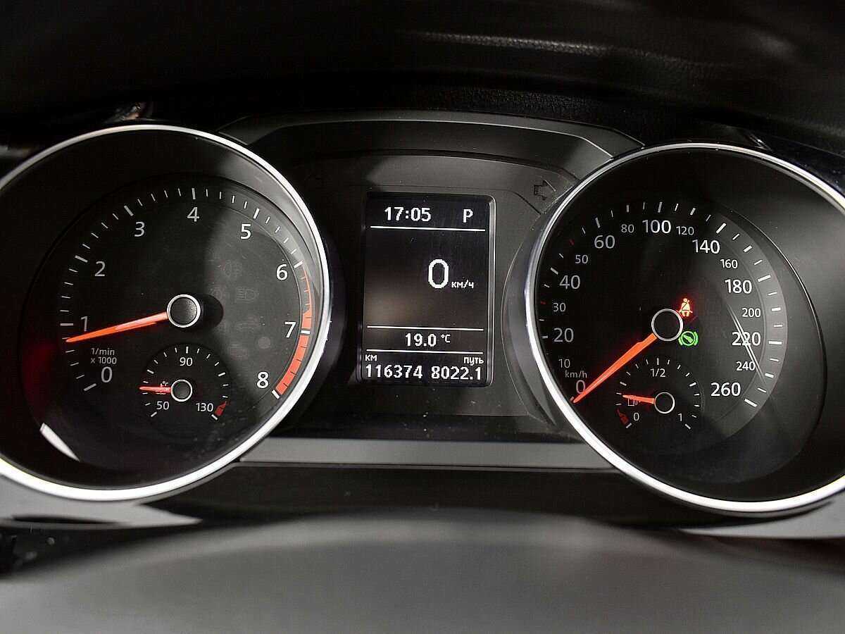Купить Volkswagen Jetta, 2017, 116 372 км, фото №11