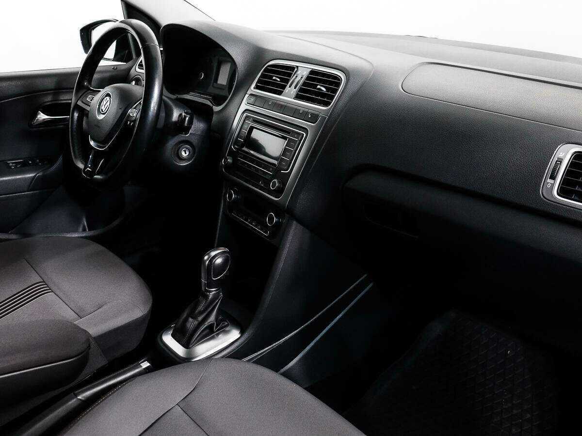Купить Volkswagen Polo, 2016, 106 208 км, фото №11