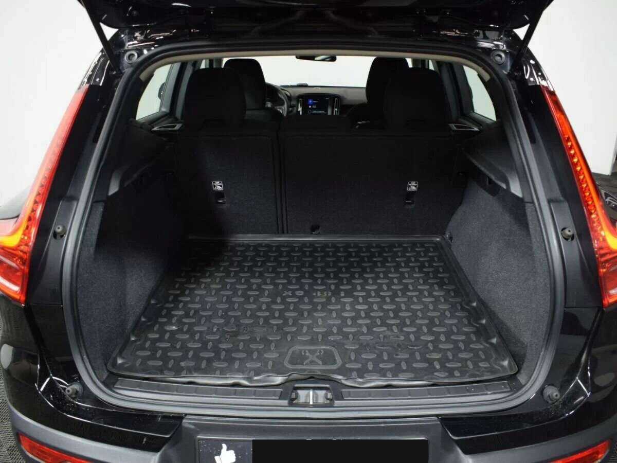 Купить Volvo XC40, 2019, 50 001 км, фото №7