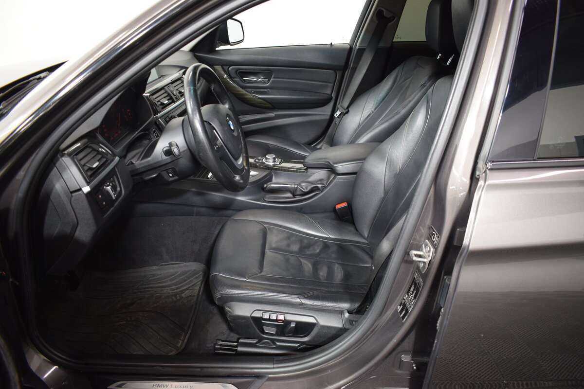 Купить BMW 3 серии 328i, 2012, 178 000 км, фото №9