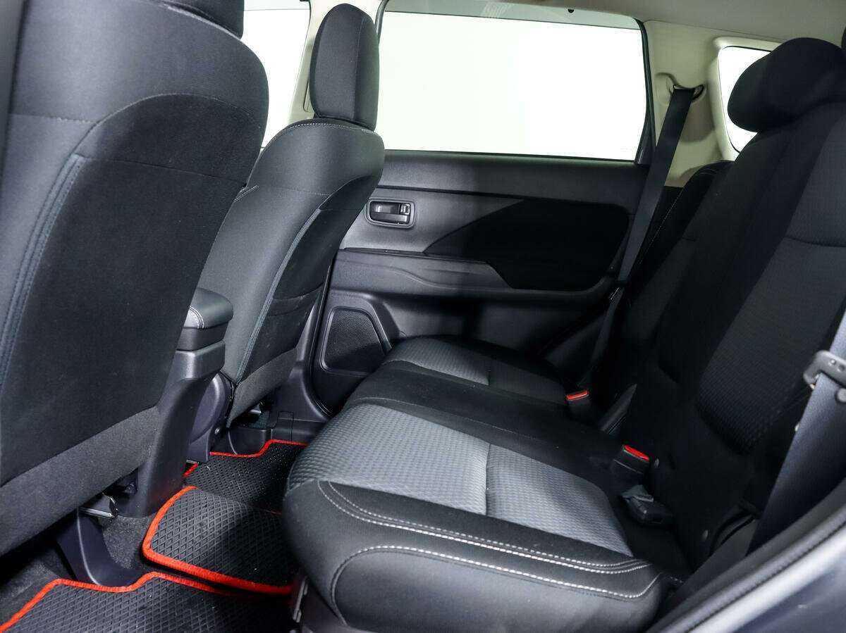 Купить Mitsubishi Outlander, 2019, 120 000 км, фото №11