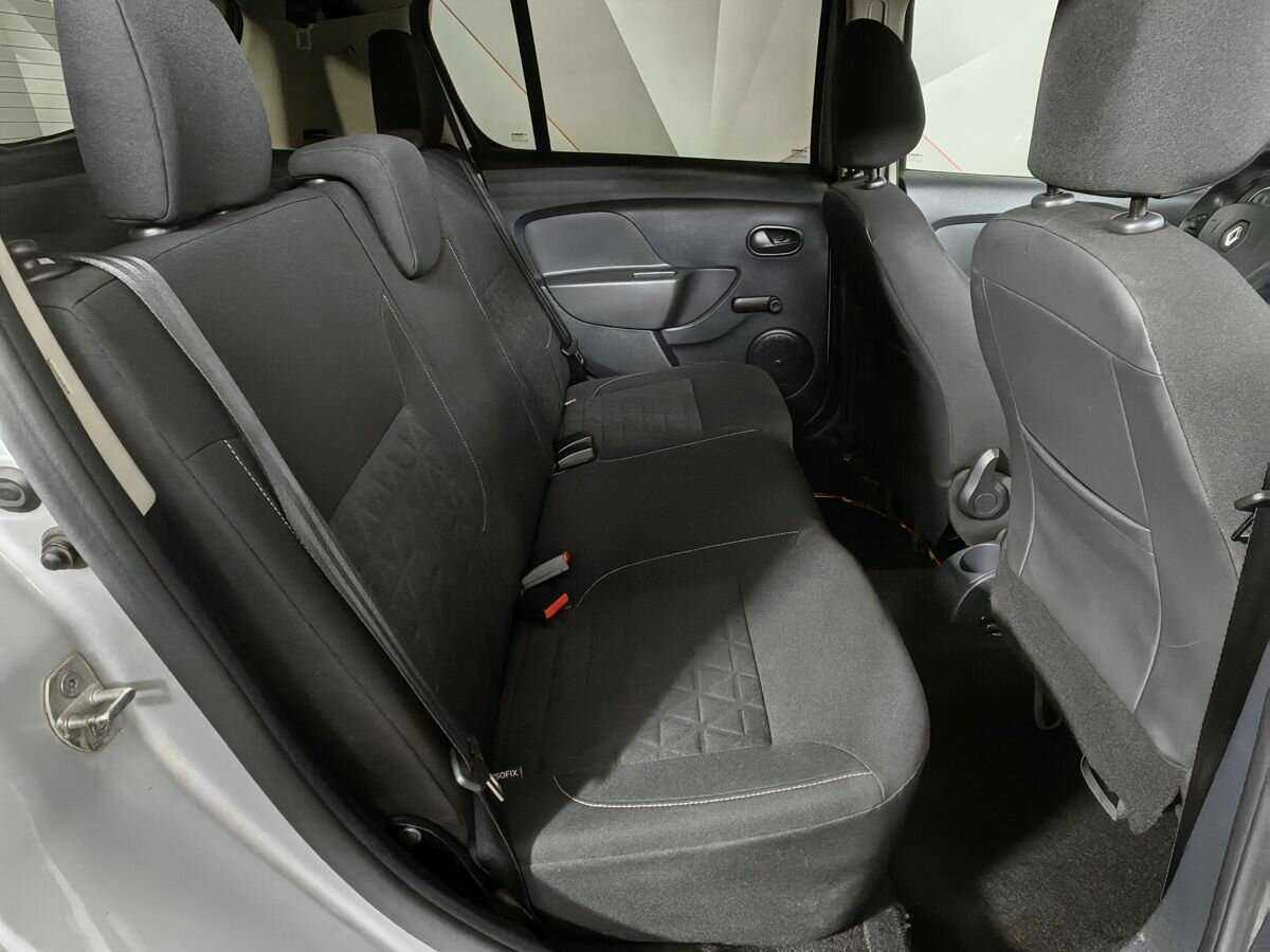 Купить Renault Sandero Stepway, 2017, 98 332 км, фото №12