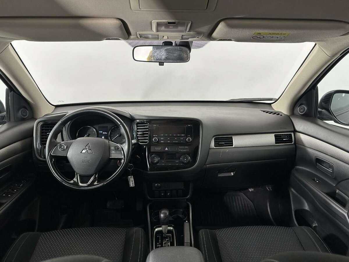 Купить Mitsubishi Outlander, 2017, 146 761 км, фото №7