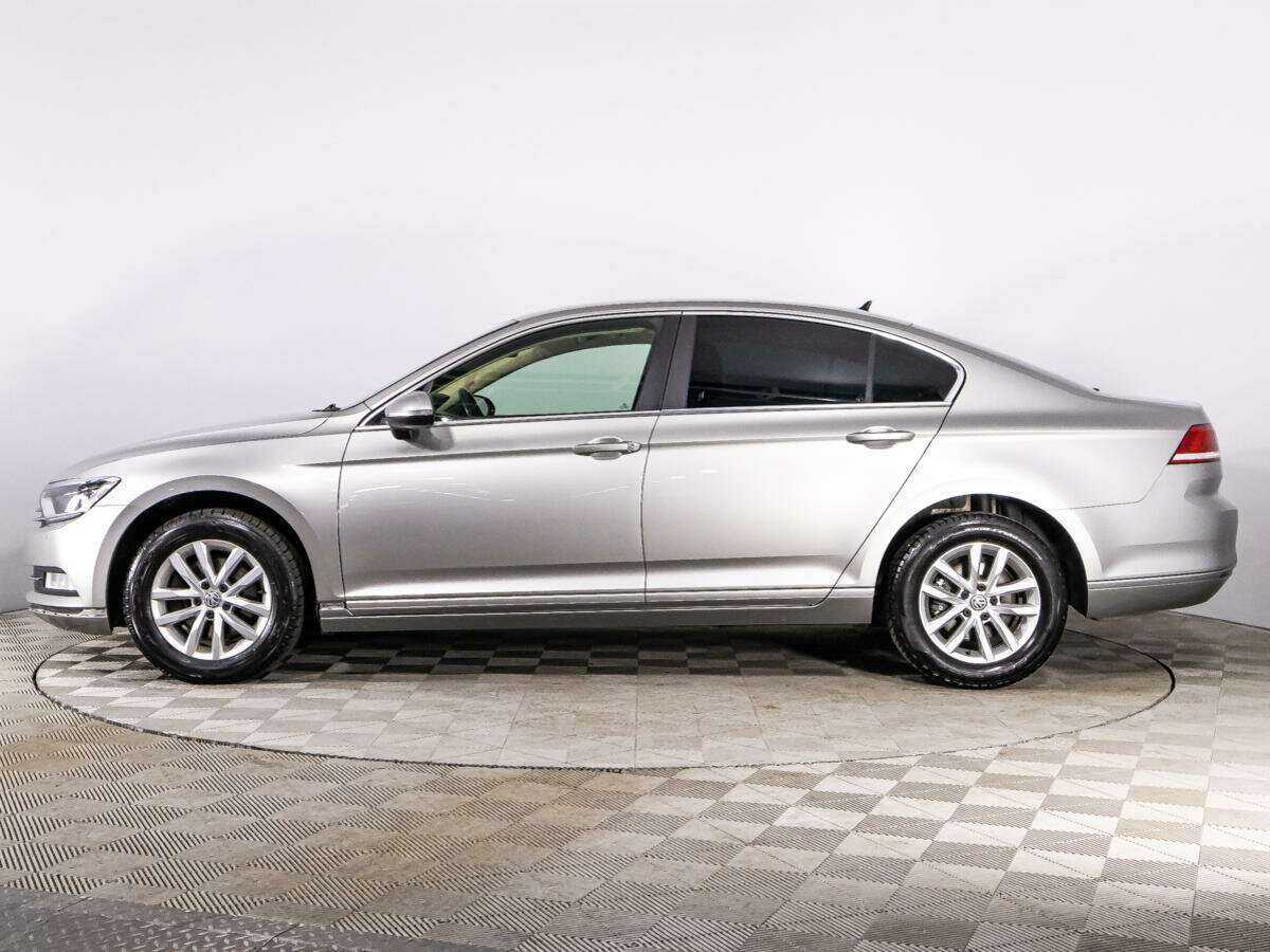 Купить Volkswagen Passat, 2017, 68 113 км, фото №8