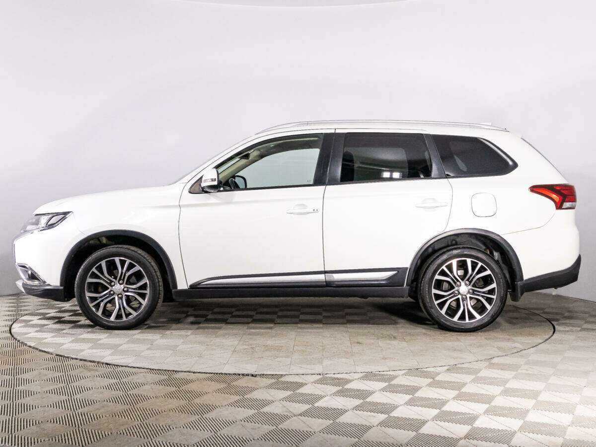 Купить Mitsubishi Outlander, 2017, 190 759 км, фото №8