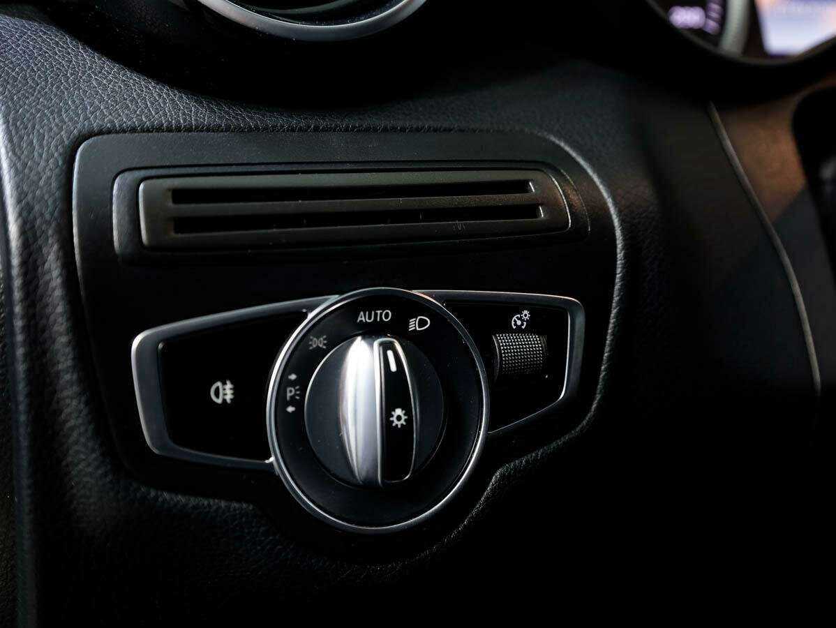 Купить Mercedes-Benz C-Класс 180 9G-TRONIC, 2018, 99 183 км, фото №17