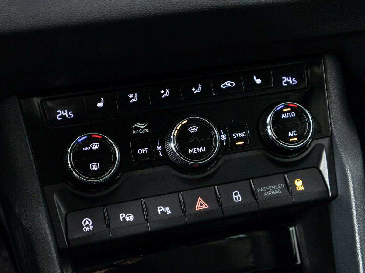 Купить Skoda Karoq, 2020, 83 854 км, фото №17