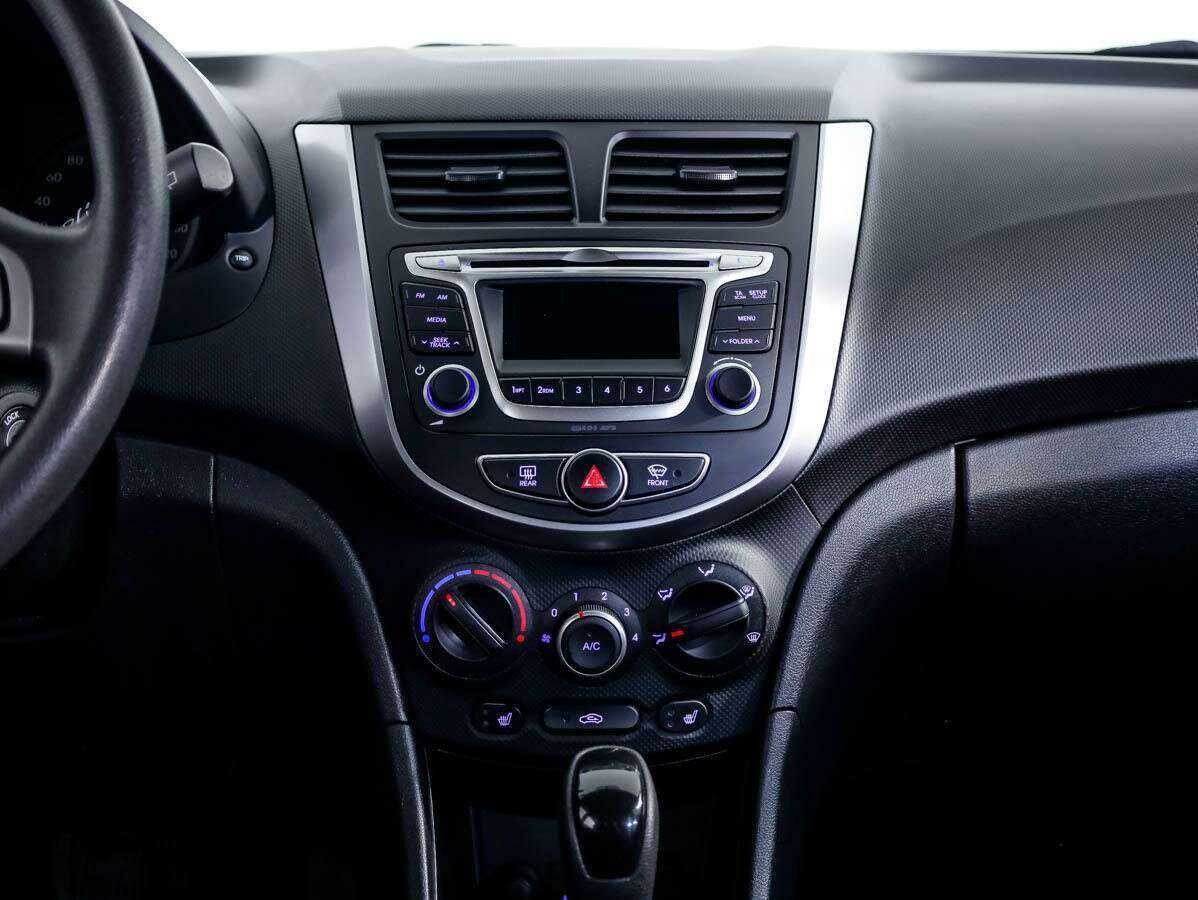 Купить Hyundai Solaris, 2015, 84 753 км, фото №19