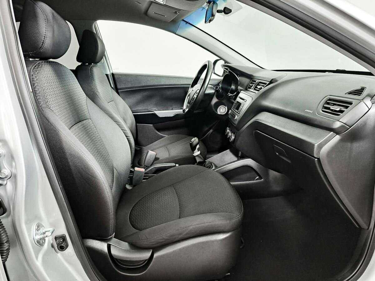 Купить Kia Rio, 2017, 127 600 км, фото №7