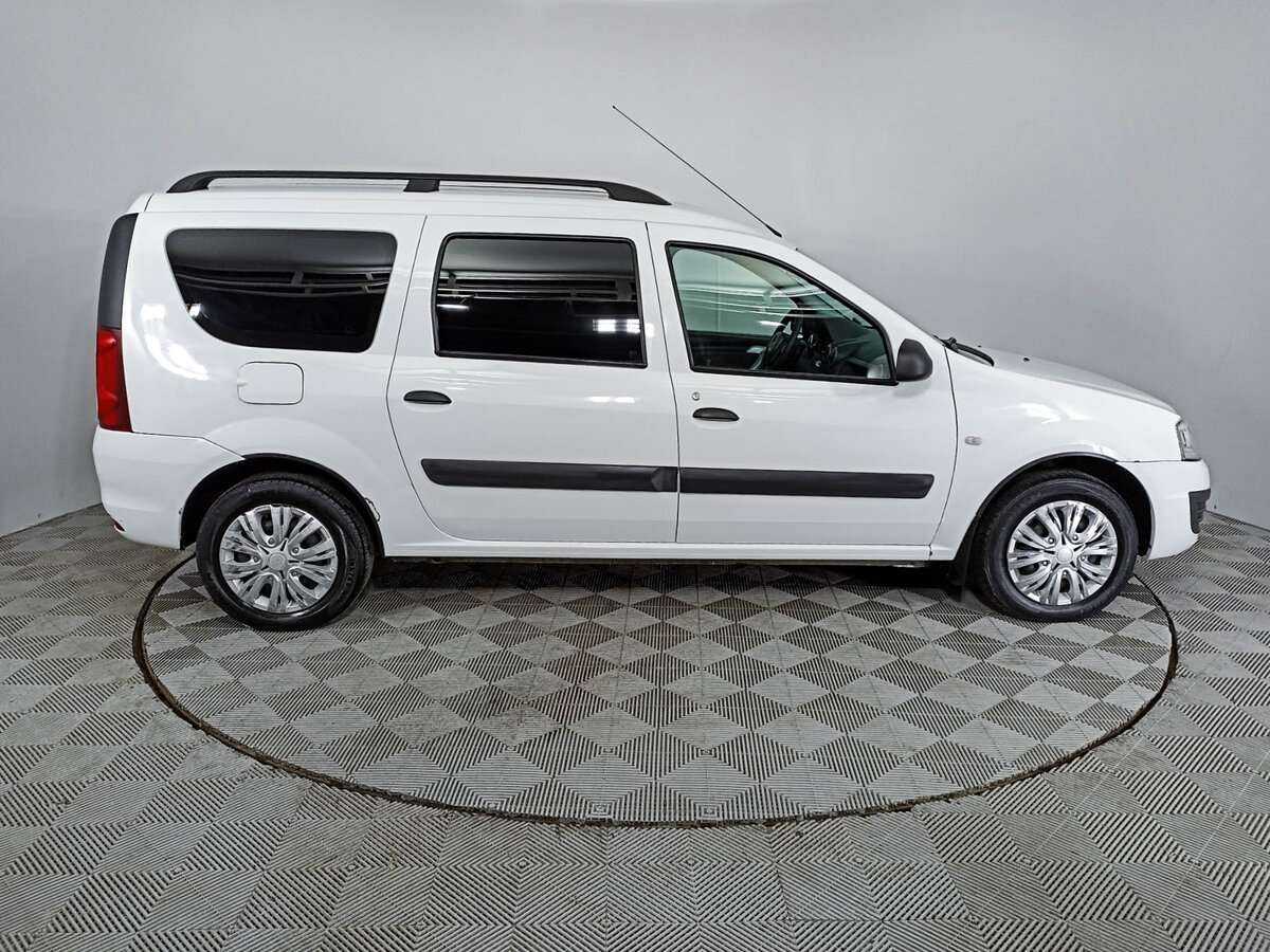 Купить Lada (ВАЗ) Largus, 2017, 168 295 км, фото №4