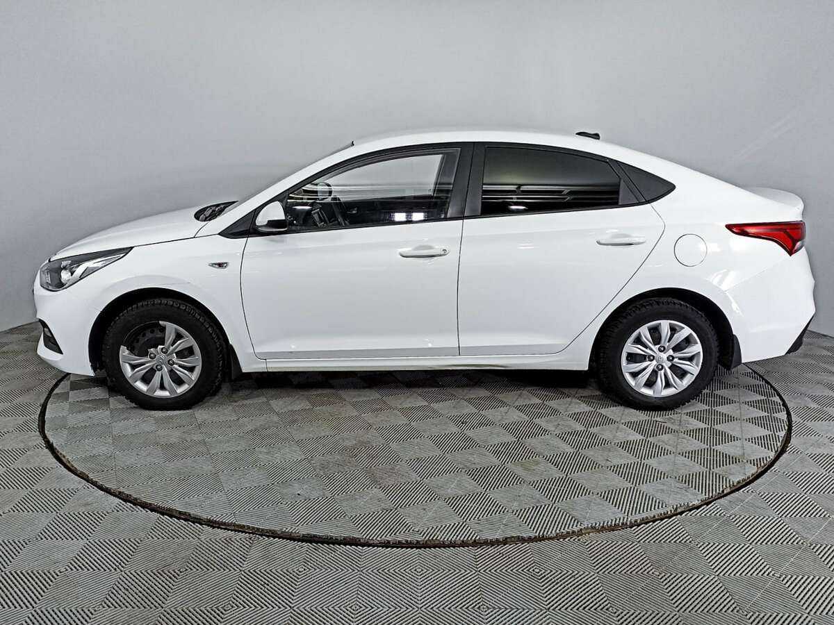 Купить Hyundai Solaris, 2017, 157 403 км, фото №8