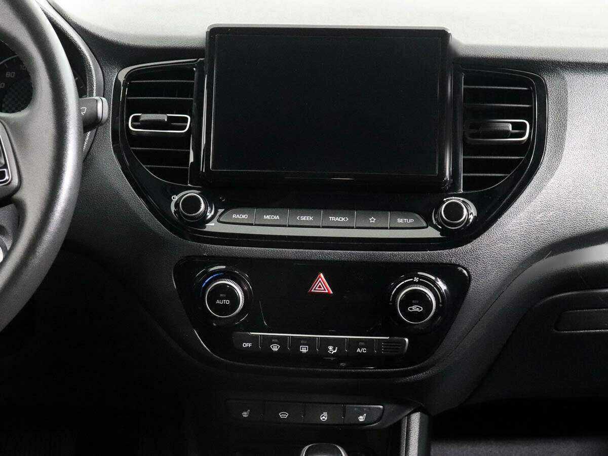 Купить Hyundai Solaris, 2020, 40 100 км, фото №12