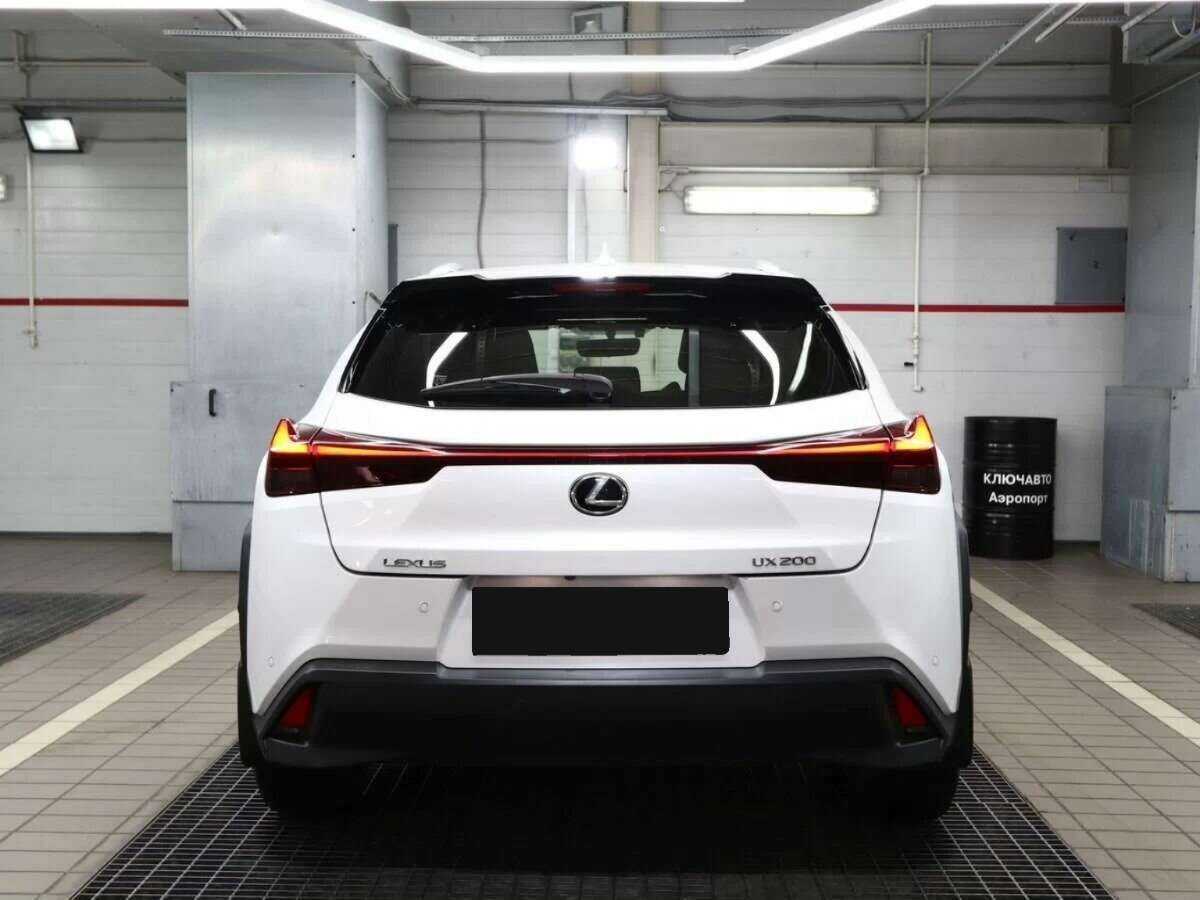 Купить Lexus UX 200, 2019, 70 000 км, фото №4