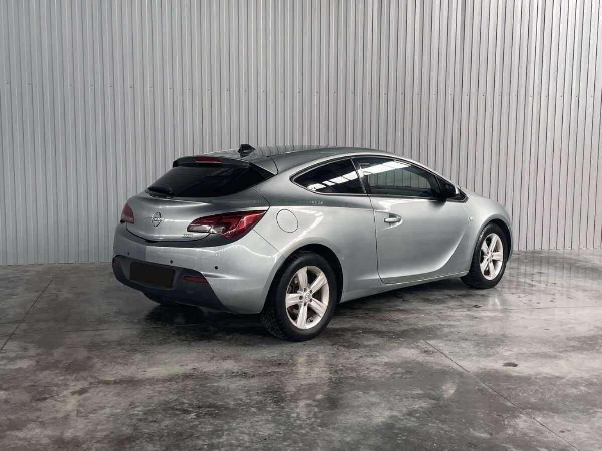 Купить Opel Astra GTC, 2012, 186 521 км, фото №5