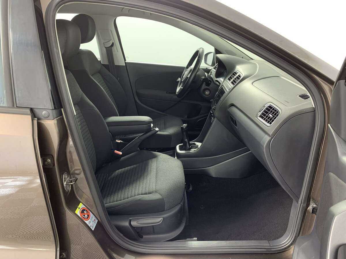 Купить Volkswagen Polo, 2012, 105 421 км, фото №16