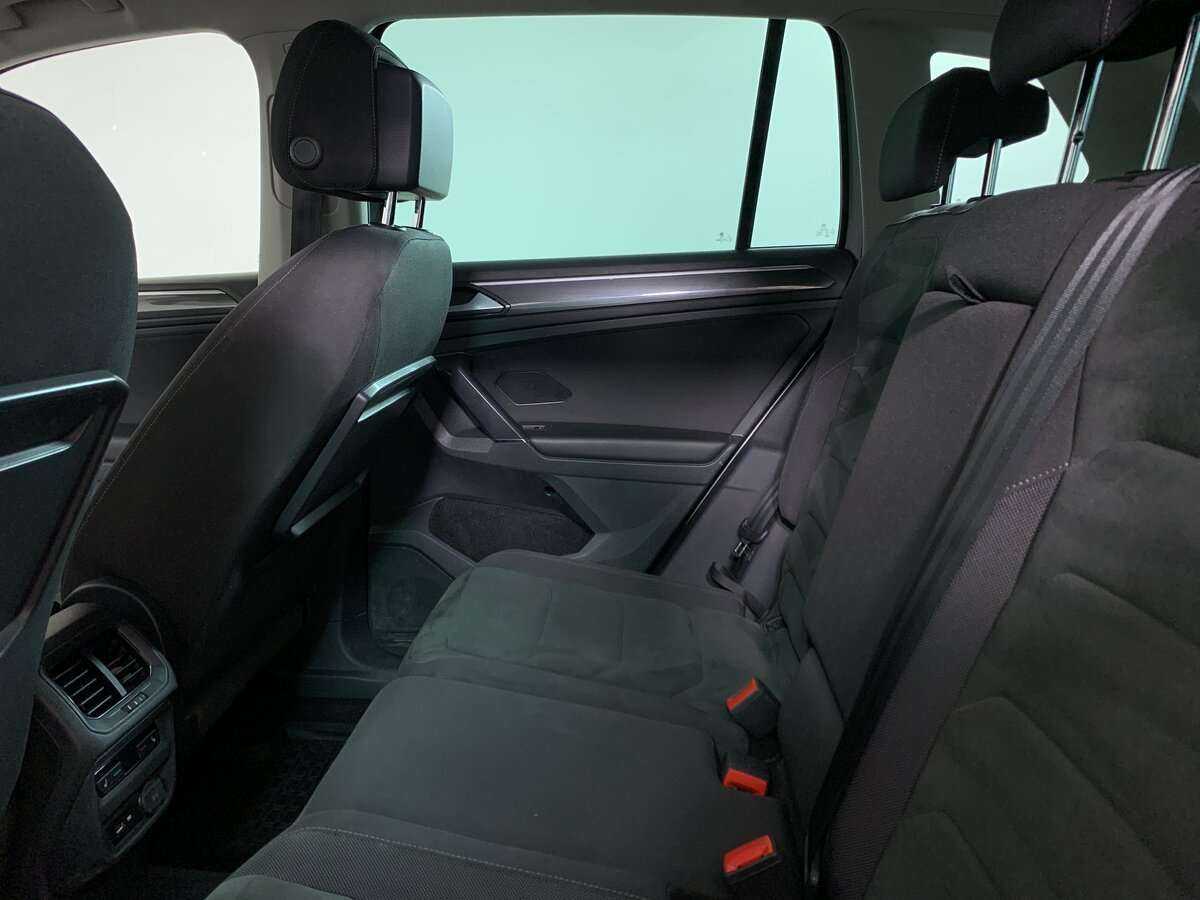 Купить Volkswagen Tiguan, 2018, 84 358 км, фото №15