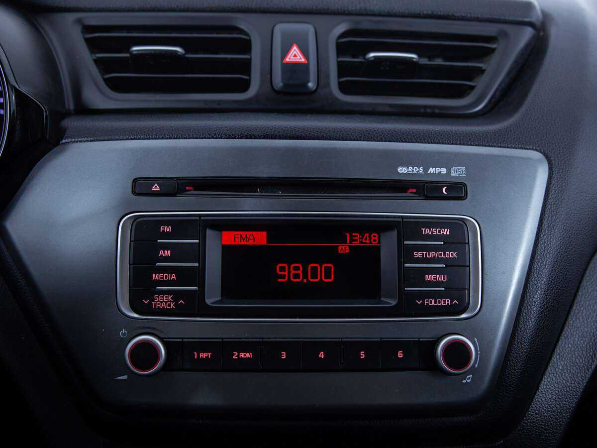 Купить Kia Rio, 2017, 138 126 км, фото №17