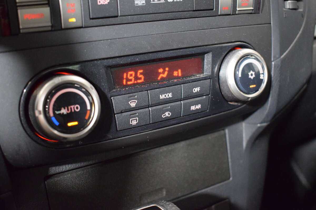 Купить Mitsubishi Pajero, 2014, 177 000 км, фото №19