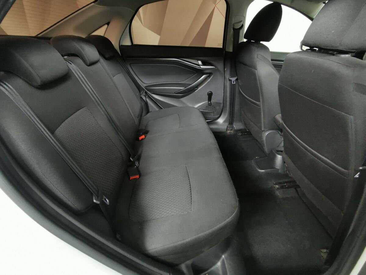 Купить Lada (ВАЗ) Vesta, 2017, 141 861 км, фото №12