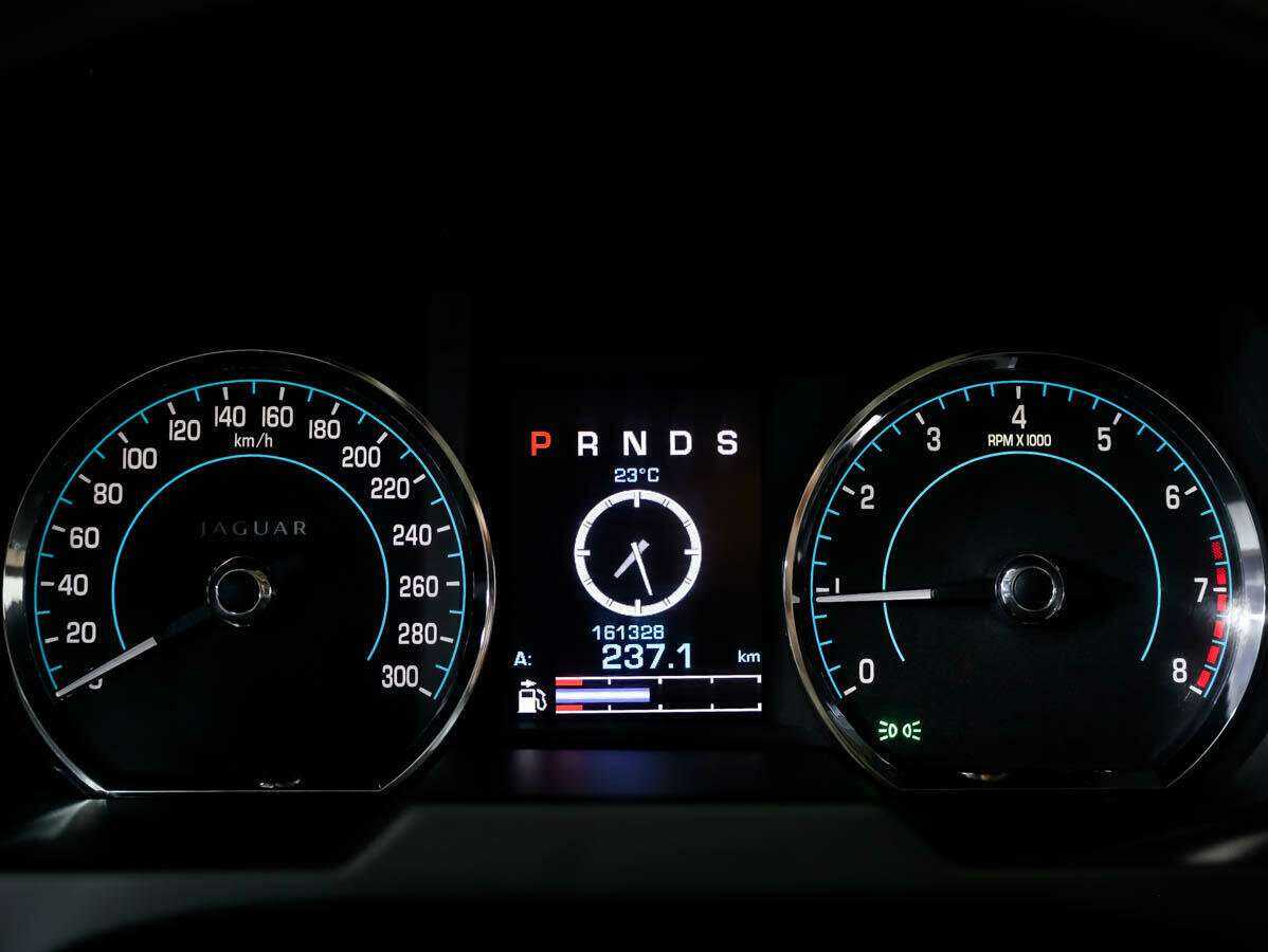 Купить Jaguar XF, 2013, 161 328 км, фото №10