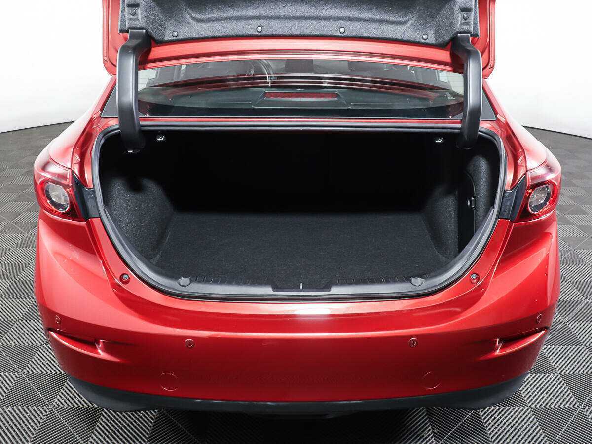 Купить Mazda 3, 2018, 50 655 км, фото №10