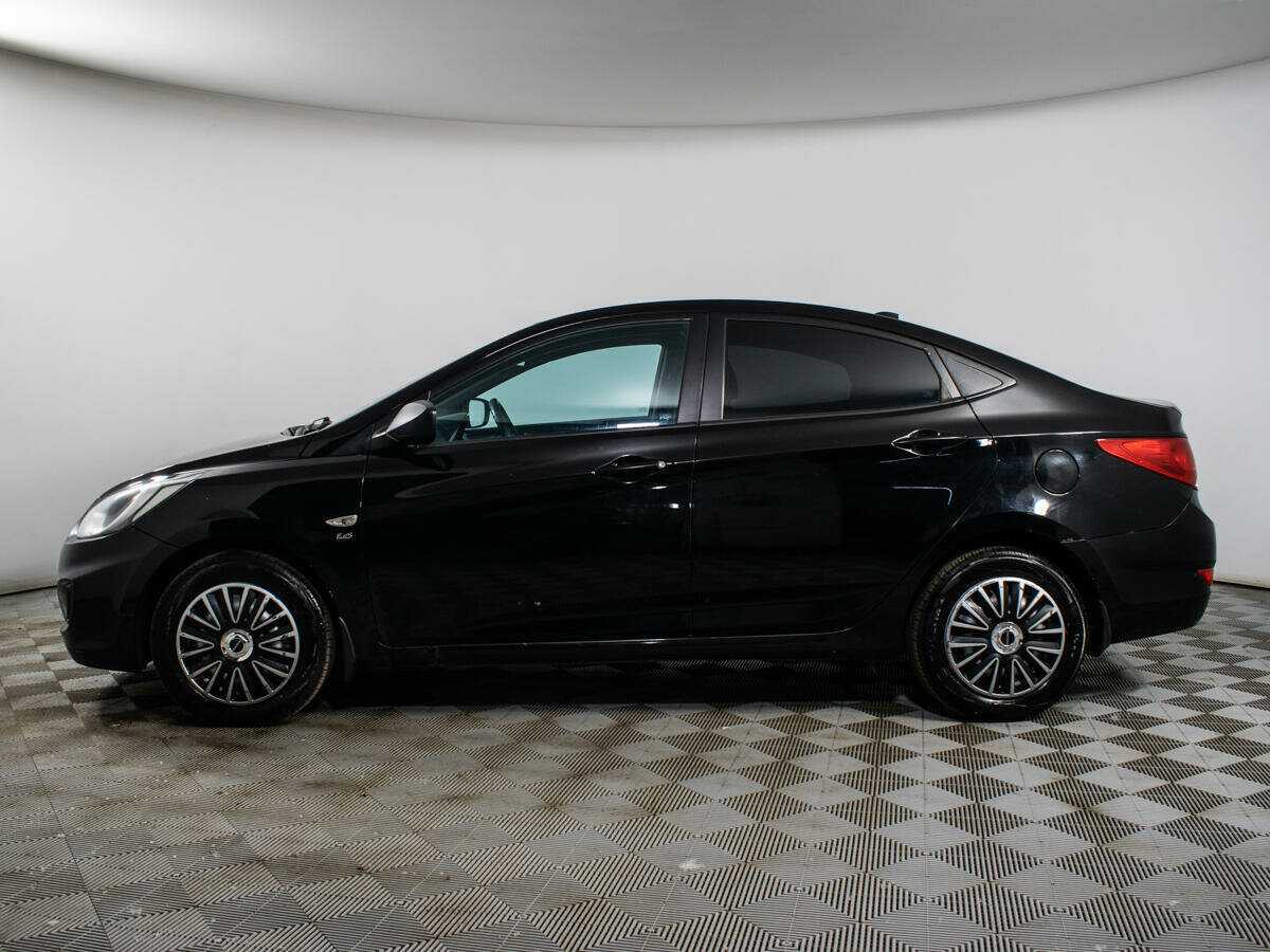 Купить Hyundai Solaris, 2013, 233 735 км, фото №8