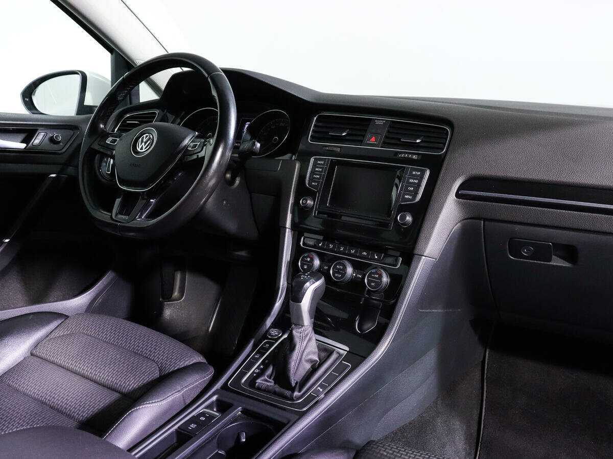 Купить Volkswagen Golf, 2013, 229 673 км, фото №7