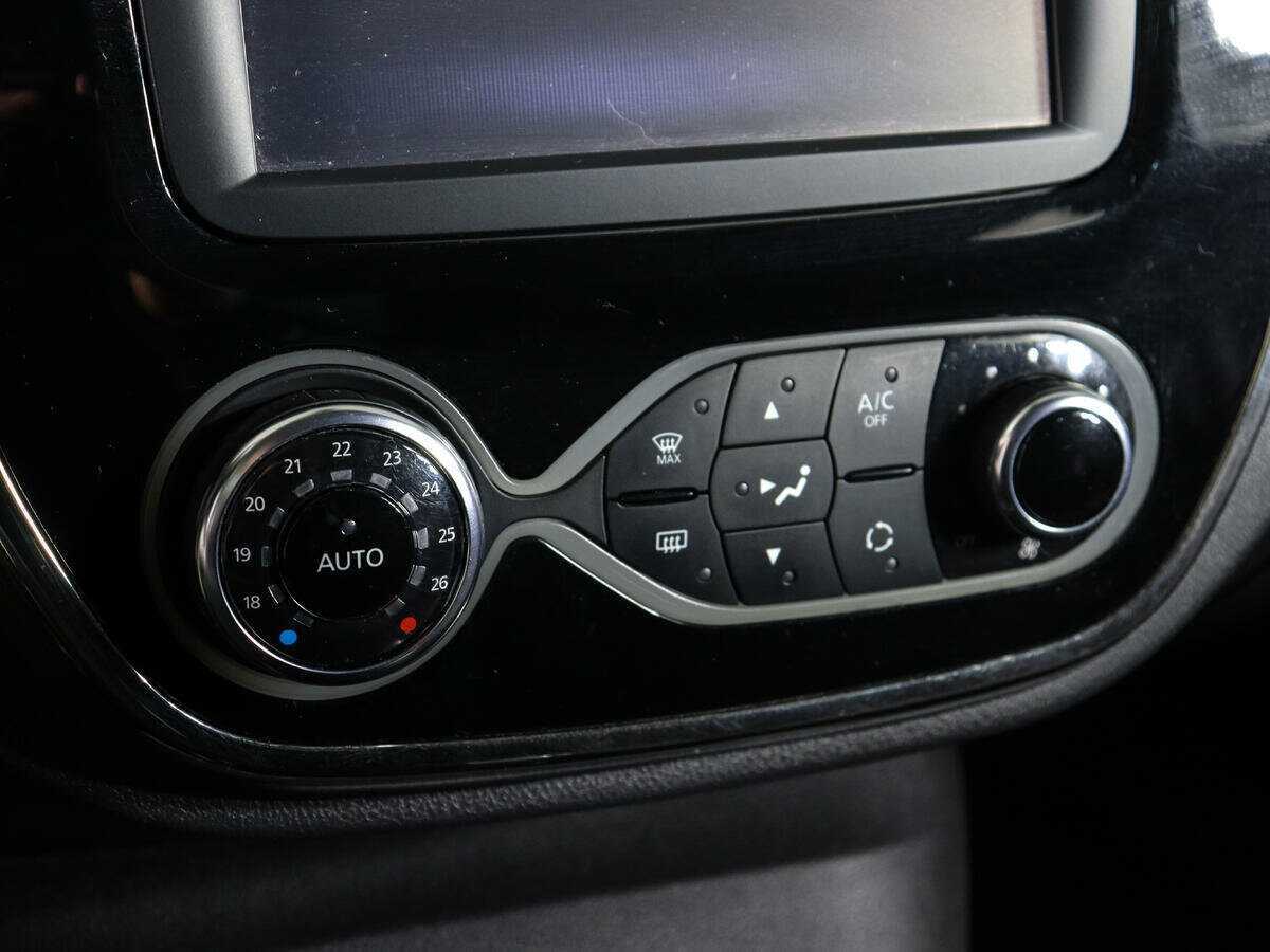 Купить Renault Kaptur, 2018, 73 000 км, фото №19