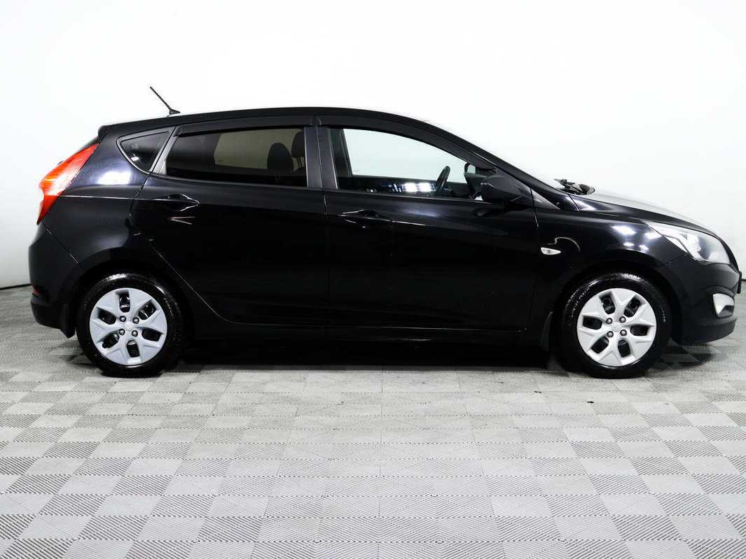 Купить Hyundai Solaris, 2015, 201 554 км, фото №4