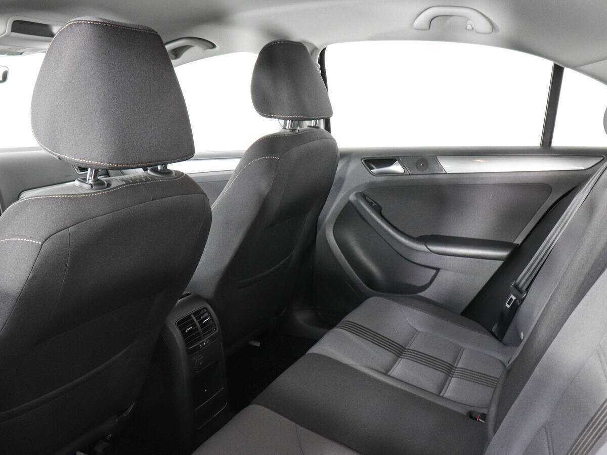 Купить Volkswagen Jetta, 2017, 92 427 км, фото №12