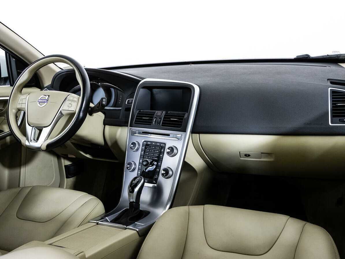 Купить Volvo XC60, 2016, 60 990 км, фото №7