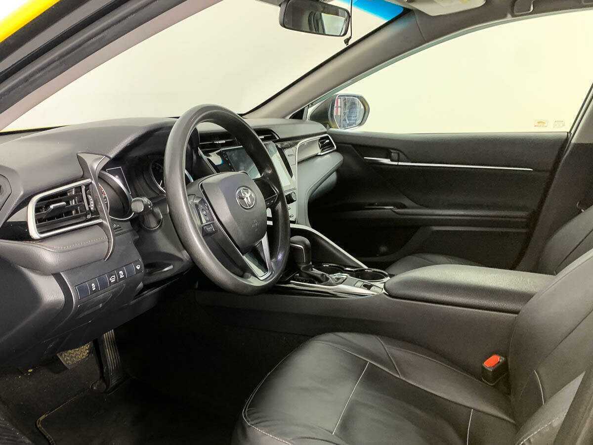Купить Toyota Camry, 2021, 366 680 км, фото №9