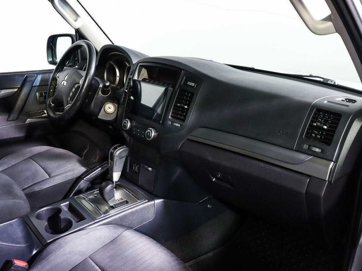 Купить Mitsubishi Pajero, 2012, 101 000 км, фото №8