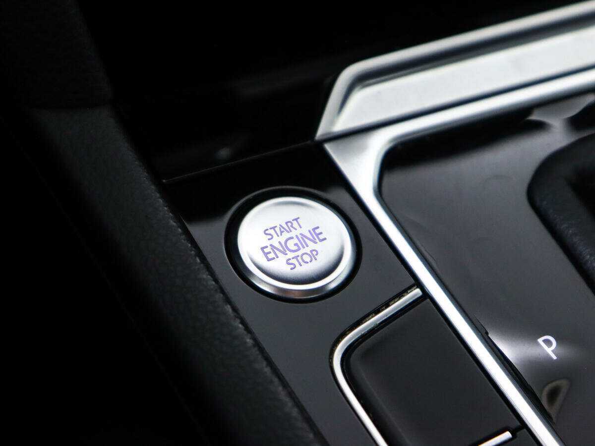 Купить Volkswagen Passat, 2016, 147 000 км, фото №14