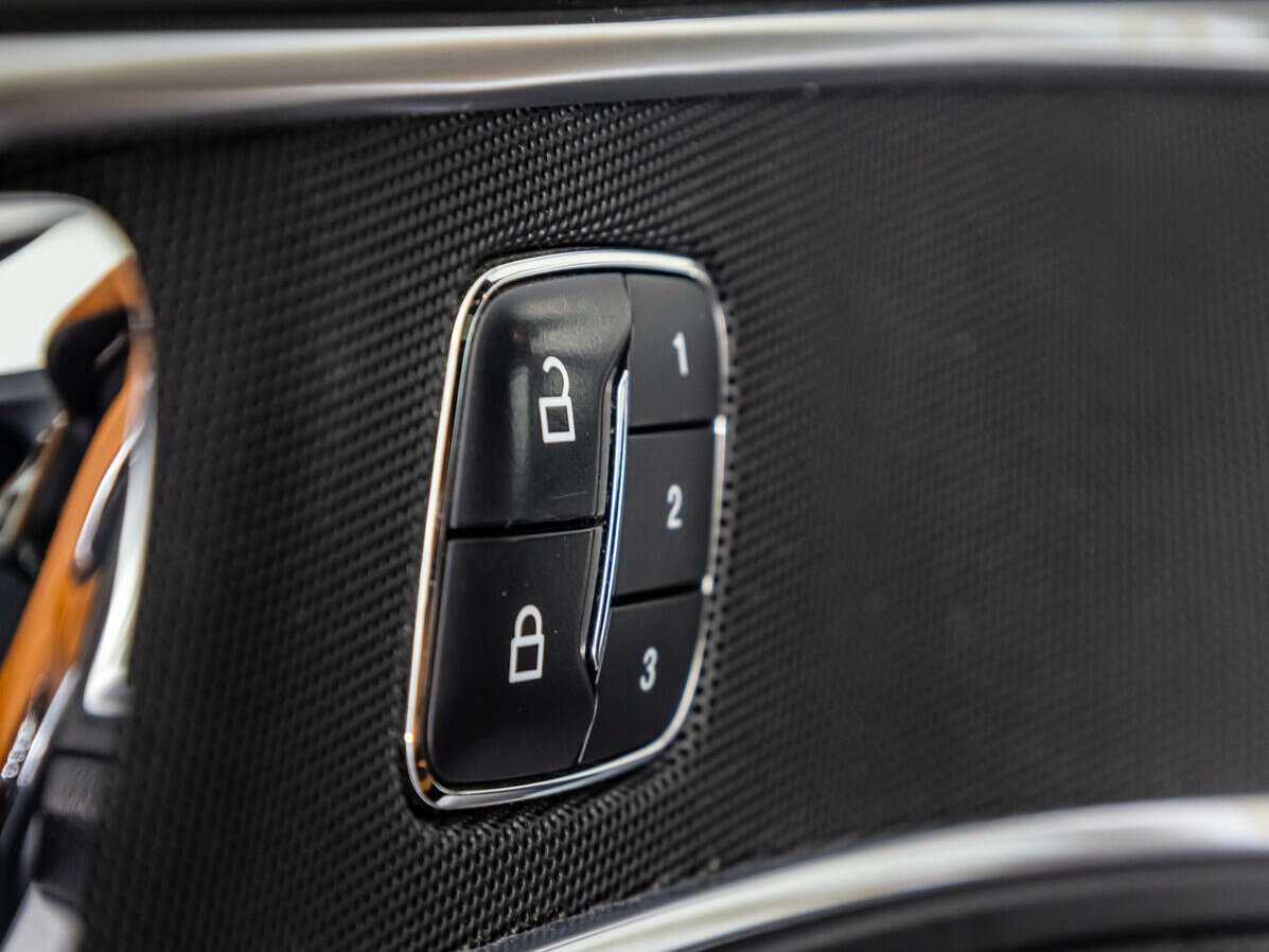 Купить Ford Explorer, 2016, 160 297 км, фото №23