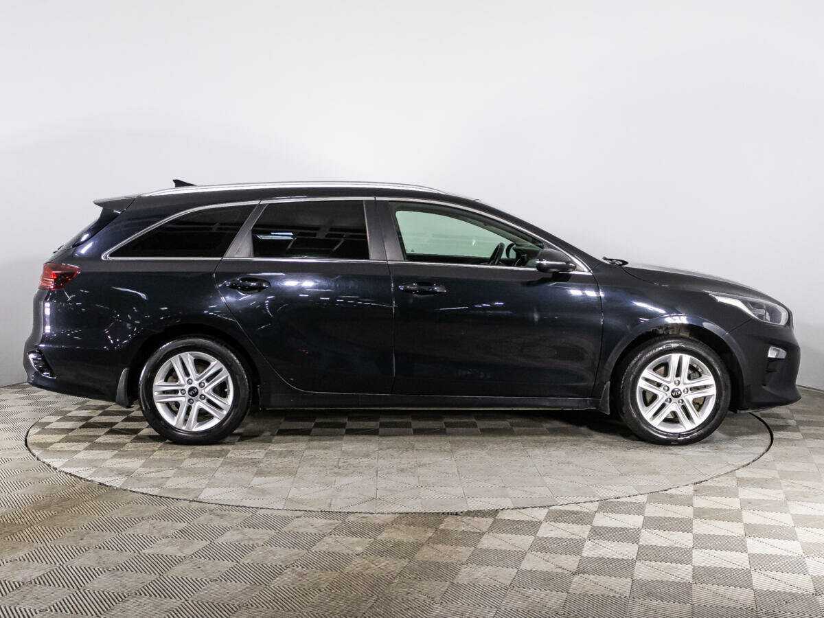 Купить Kia Ceed, 2019, 116 000 км, фото №4